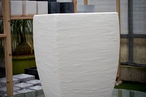 Vaso in resina Telcom bianco